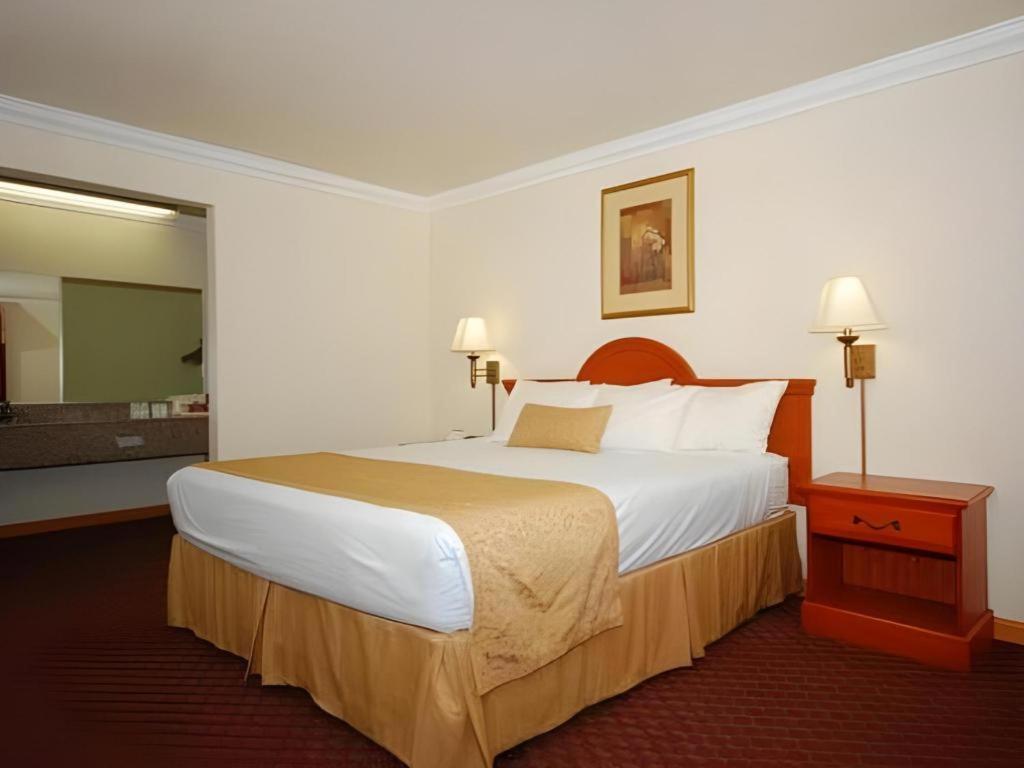Best Western Hanford Inn Kültér fotó