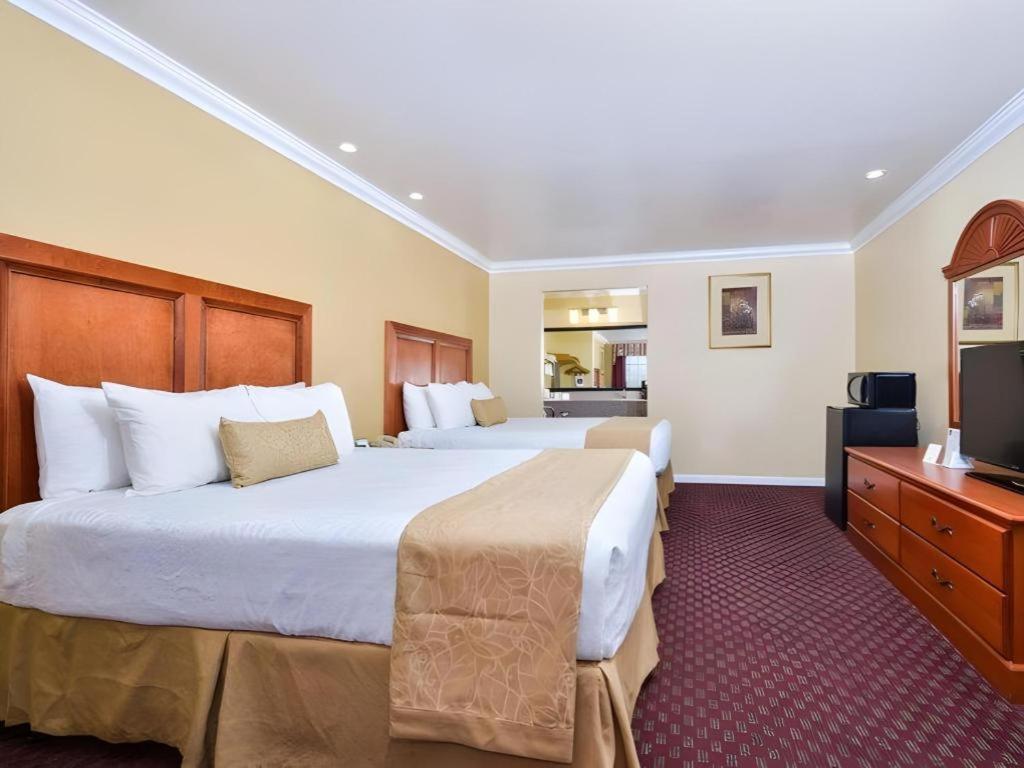 Best Western Hanford Inn Kültér fotó