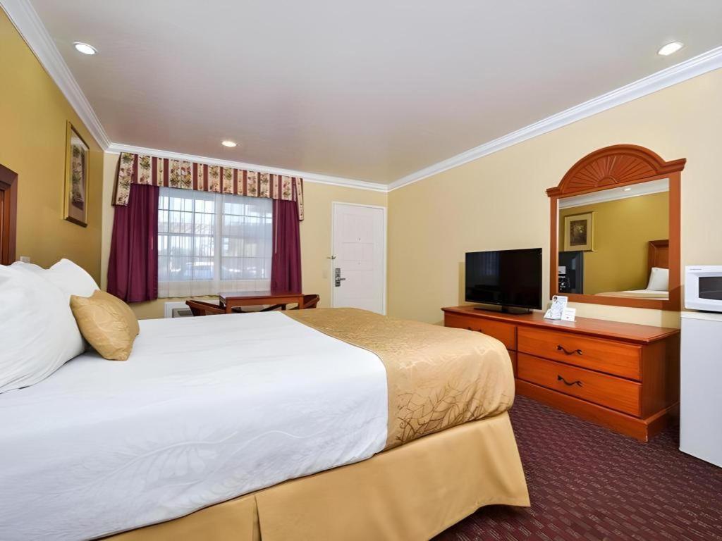 Best Western Hanford Inn Kültér fotó